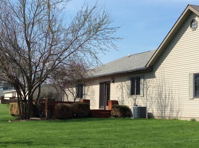 802 S Third St, Flora, IN 46929 photo 3