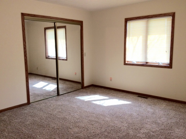 802 S Third St, Flora, IN 46929 photo 14