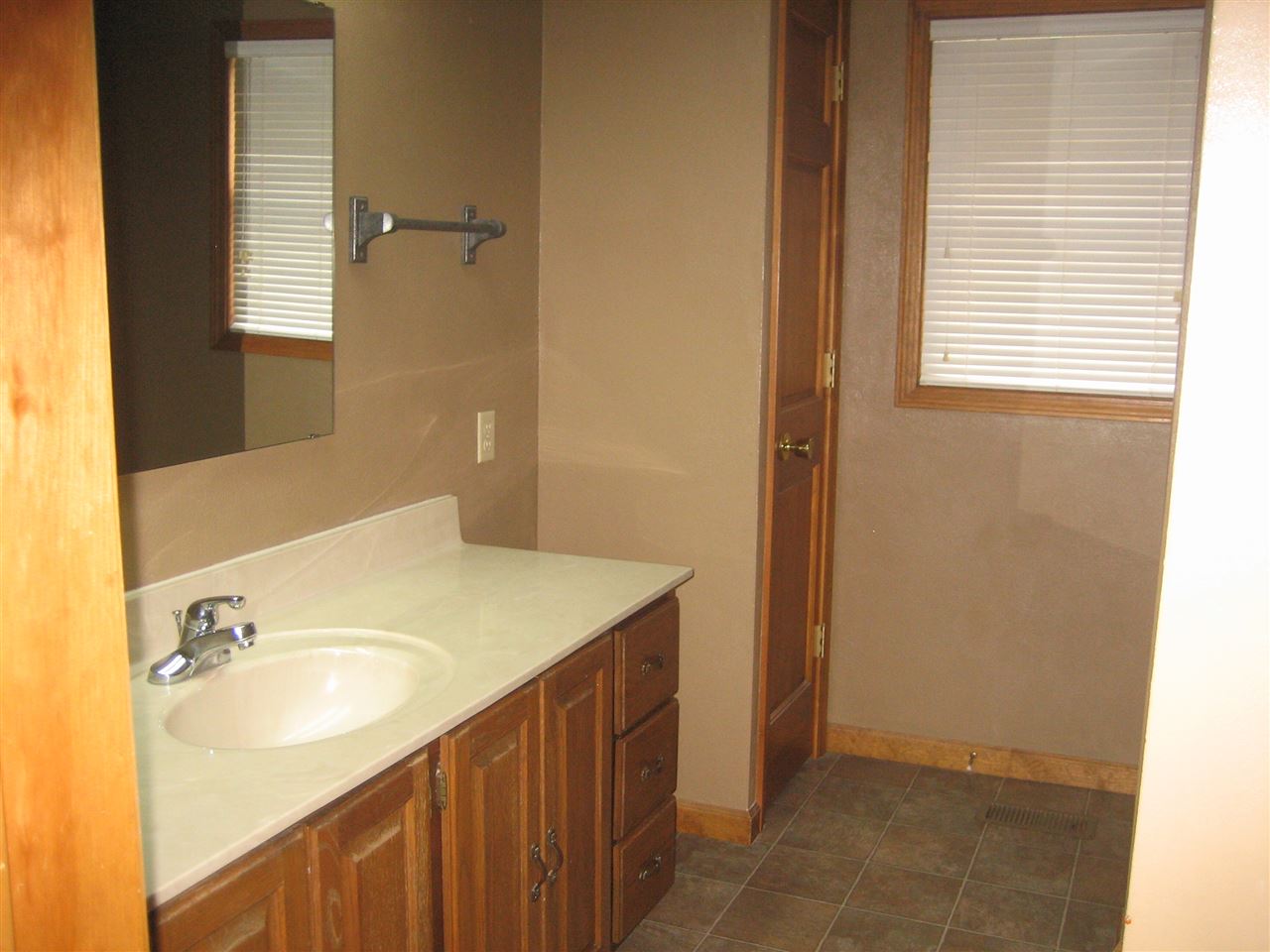 4109 Yoder Rd, Yoder, IN 46798 photo 19