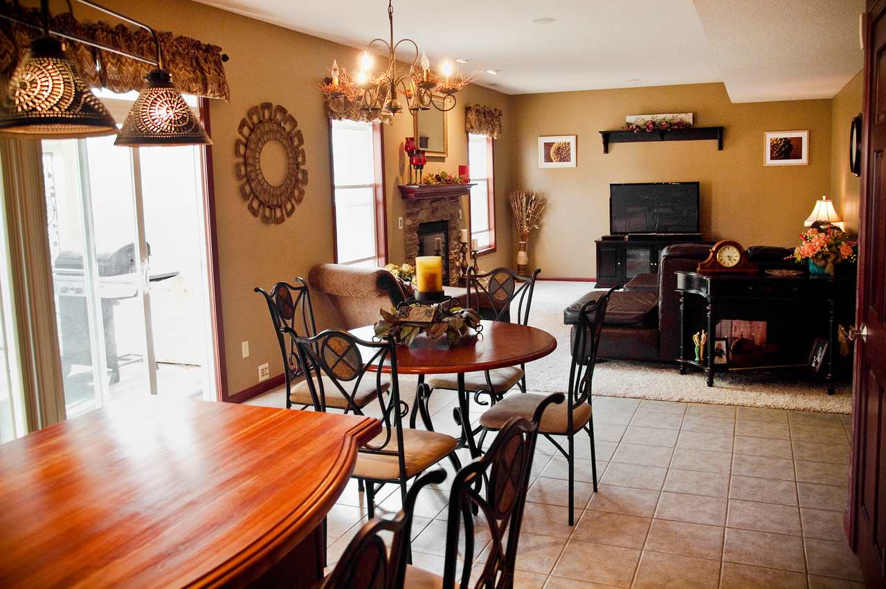 9022 Brickshire Pkwy, Fort Wayne, IN 46815 photo 8