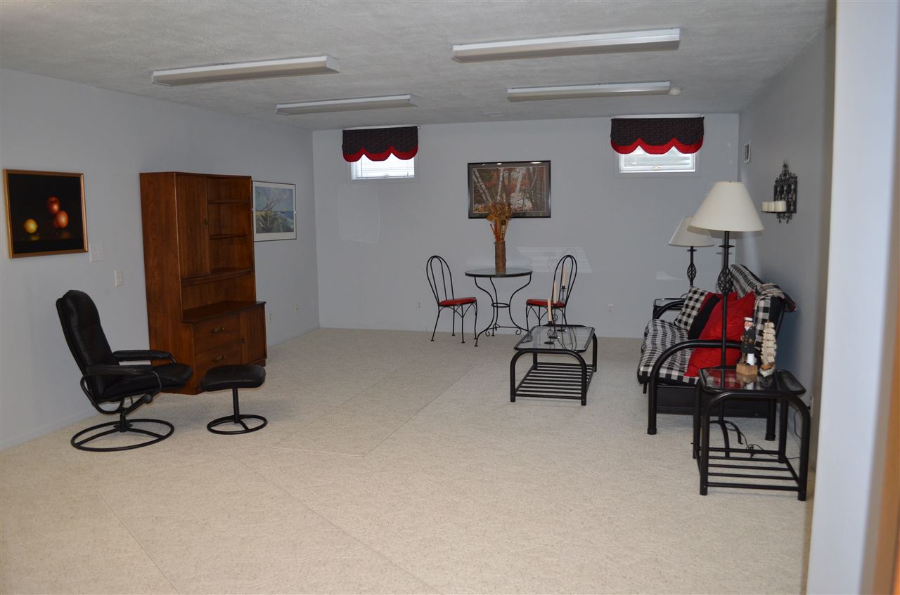 55783 Rooster Ln, Osceola, IN 46561 photo 18