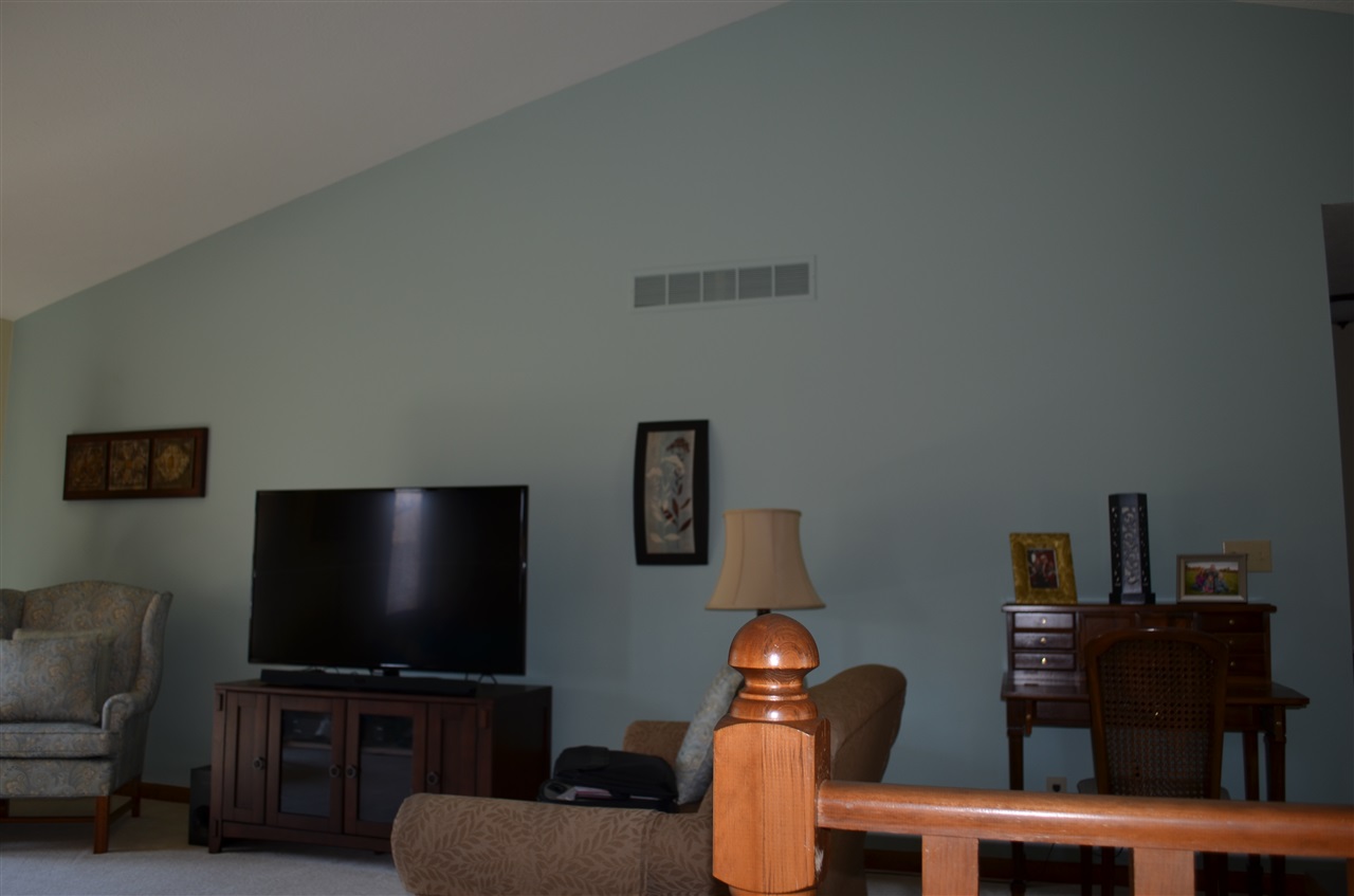 55783 Rooster Ln, Osceola, IN 46561 photo 3
