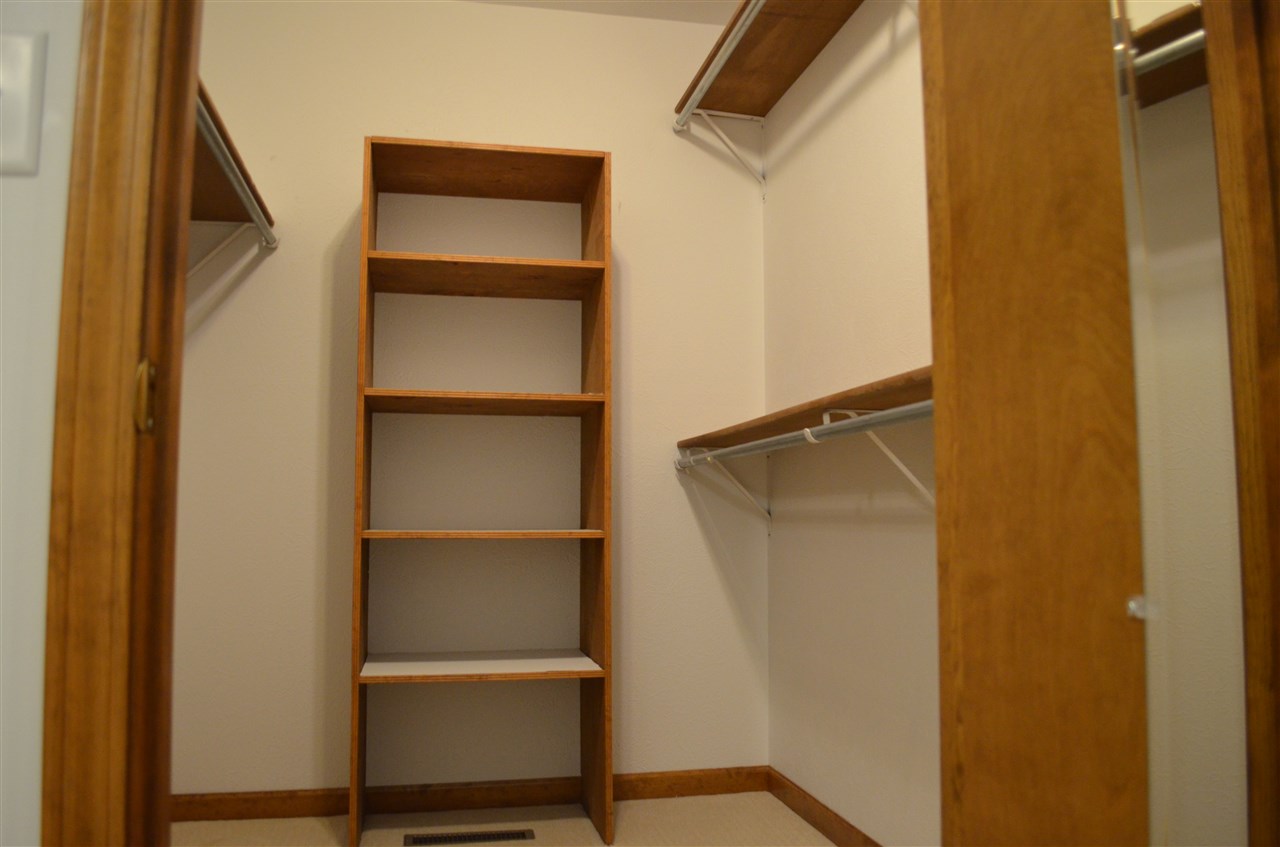 55783 Rooster Ln, Osceola, IN 46561 photo 12