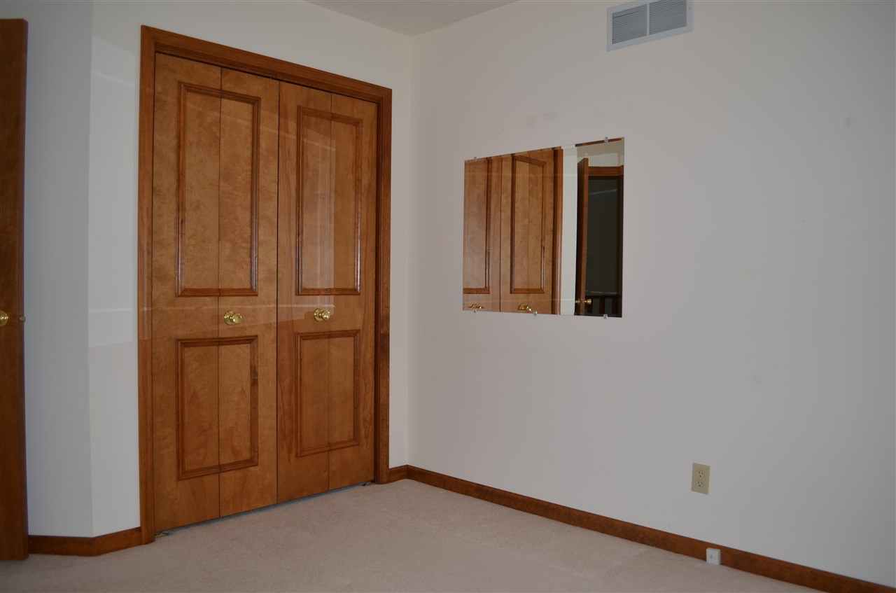 55783 Rooster Ln, Osceola, IN 46561 photo 14