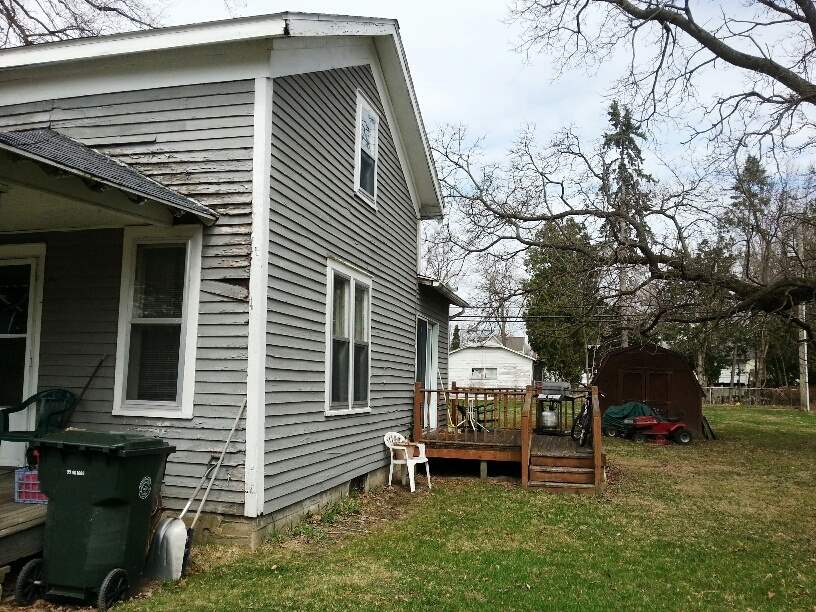 914 Sycamore St, Plymouth, IN 46563 photo 5