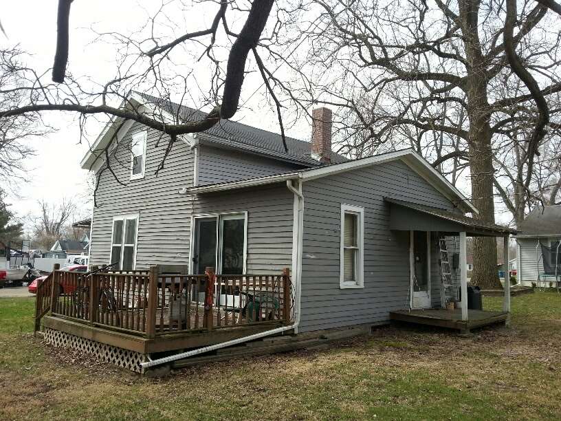 914 Sycamore St, Plymouth, IN 46563 photo 4