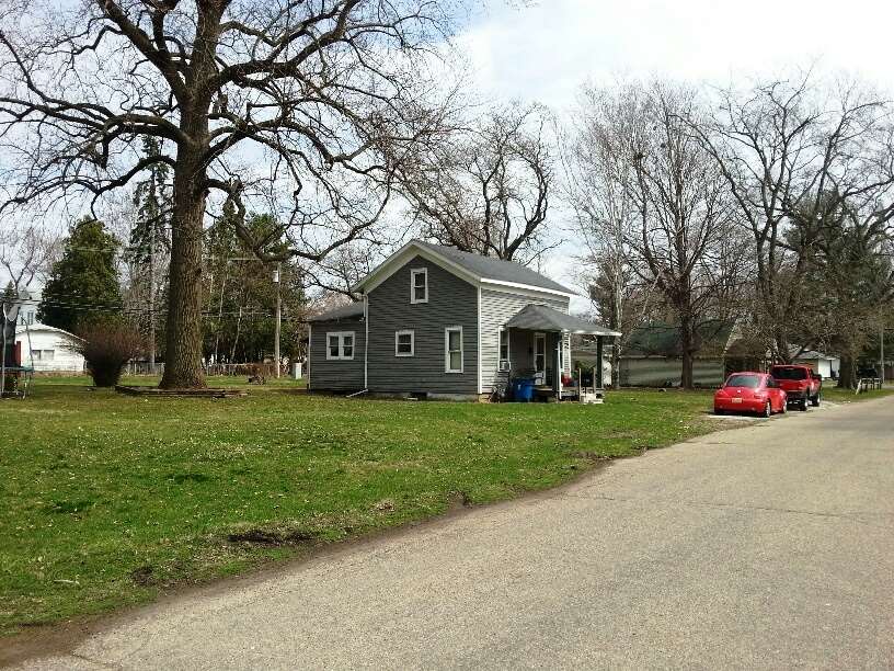 914 Sycamore St, Plymouth, IN 46563 photo 7