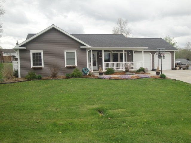 296 Abel Ln, Loogootee, IN 47553 photo 1