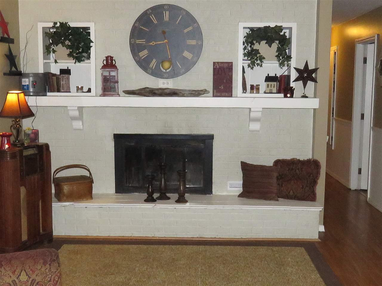 2010 Bowie Ct, Kendallville, IN 46755 photo 3