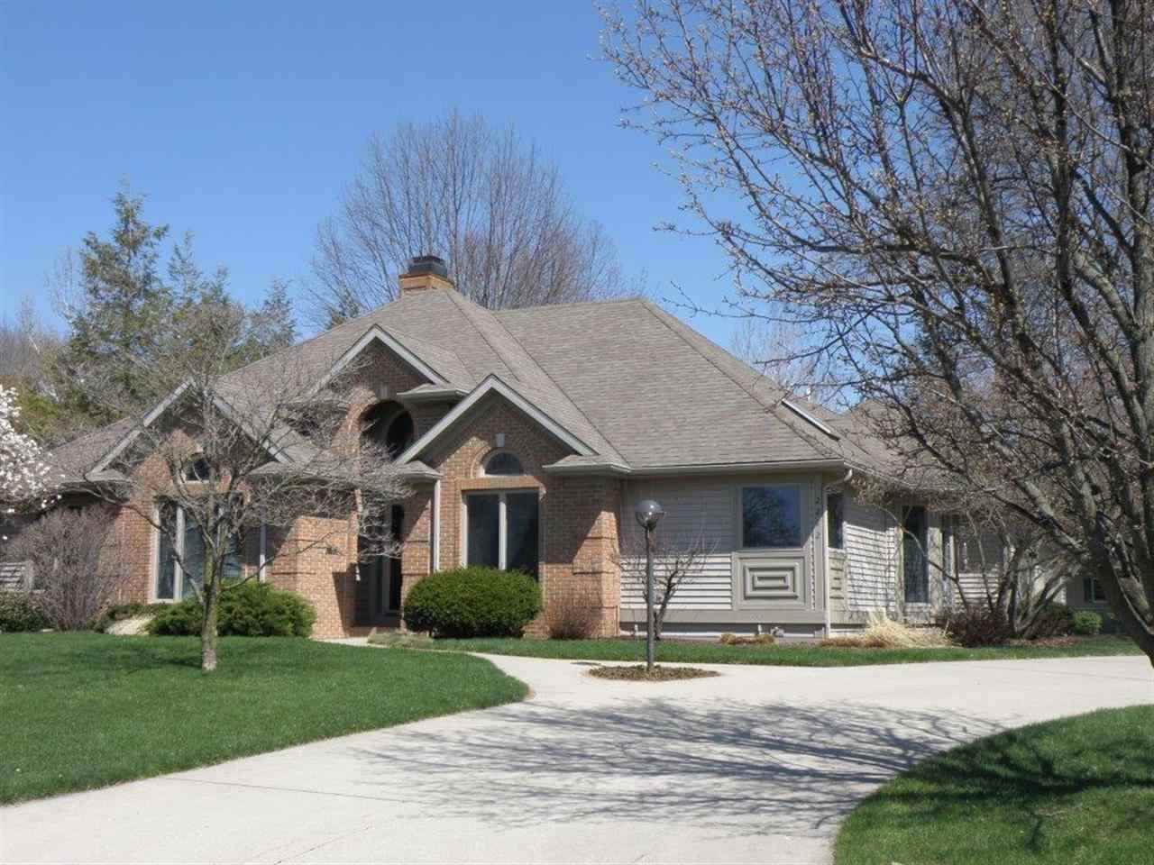 2212 Wakefield Rd, Goshen, IN 46528 photo 1