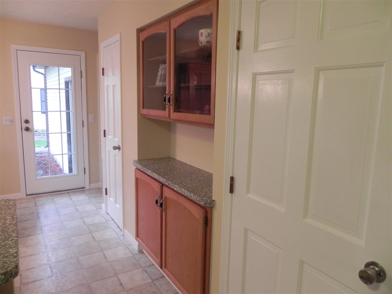 17317 Woodhurst Rd, Granger, IN 46530 photo 5