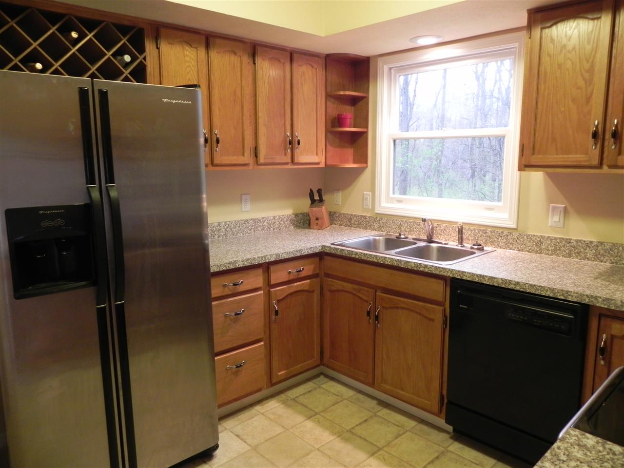17317 Woodhurst Rd, Granger, IN 46530 photo 3