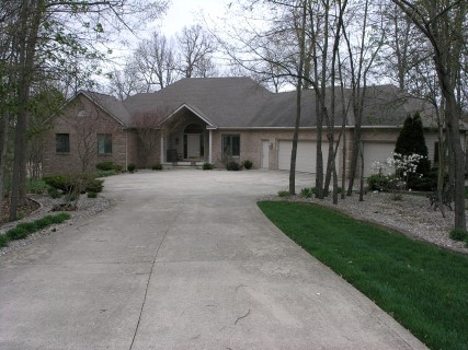 387 S Cross Creek Way, Columbia City, IN 46725 photo 1