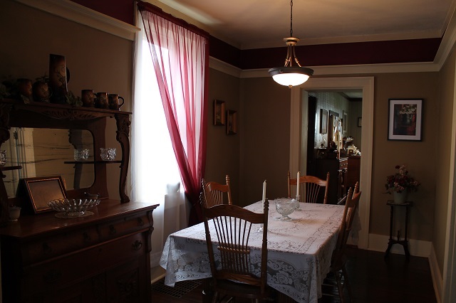 205 E Jackson St, Attica, IN 47918 photo 8