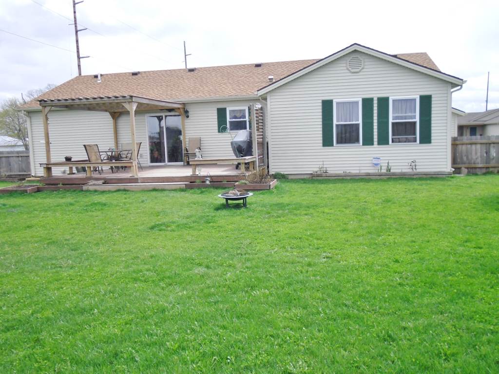 407 Sycamore Way, Avilla, IN 46710 photo 4