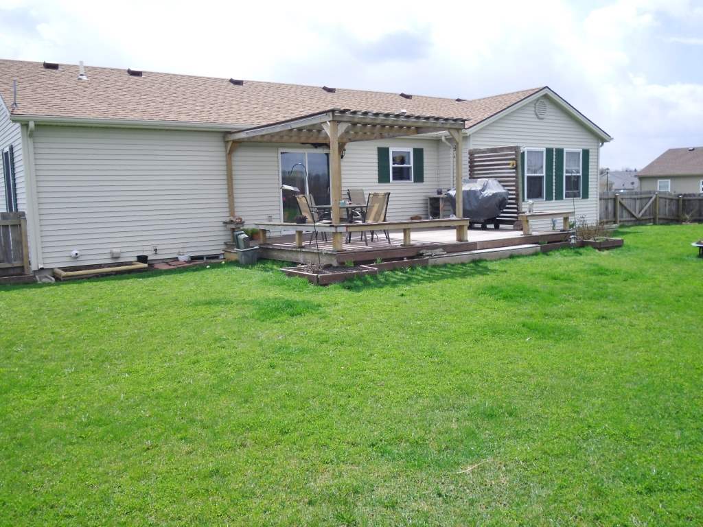 407 Sycamore Way, Avilla, IN 46710 photo 3