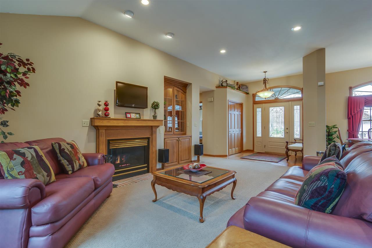 1403 Elmherst Ct, Goshen, IN 46526 photo 5