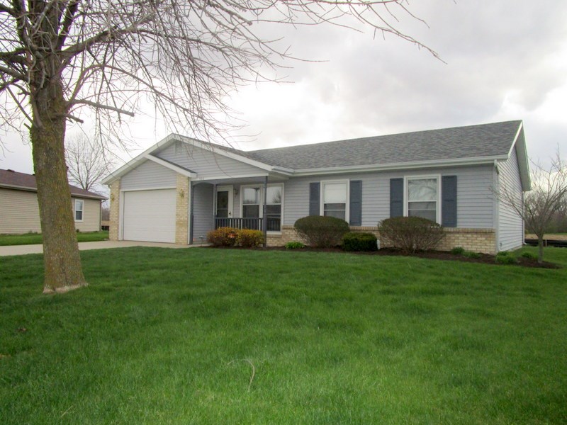 523 Knights Ct, Bluffton, IN 46714 photo 1