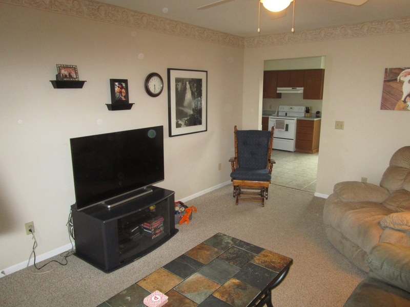 523 Knights Ct, Bluffton, IN 46714 photo 3