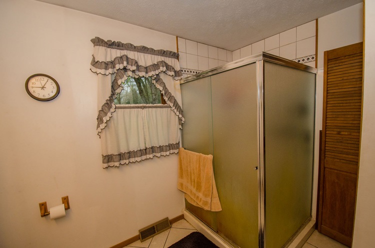 61675 Mayflower Rd, South Bend, IN 46614 photo 19