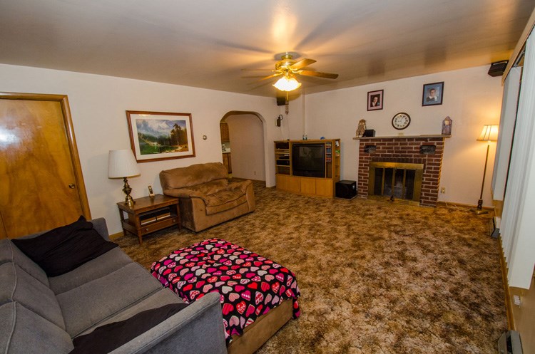 61675 Mayflower Rd, South Bend, IN 46614 photo 2