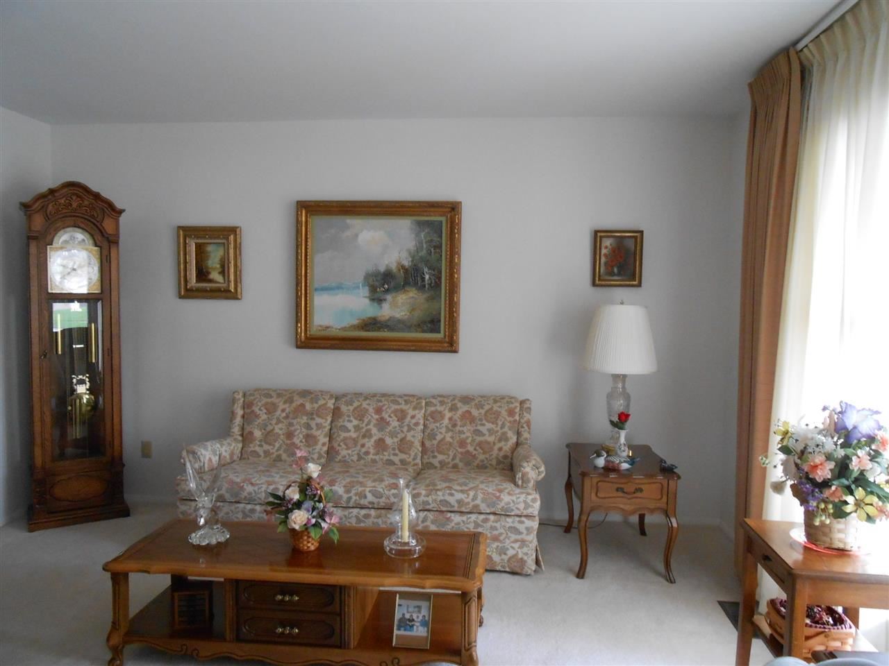 914 Ardis Dr, Fort Wayne, IN 46819 photo 2
