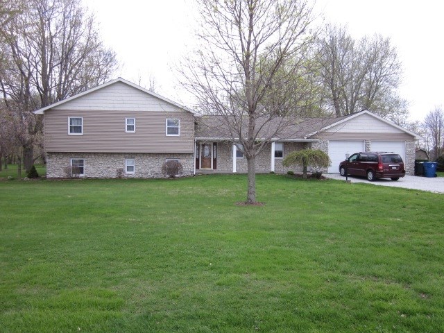 6917 E 100 N, Kokomo, IN 46901 photo 1