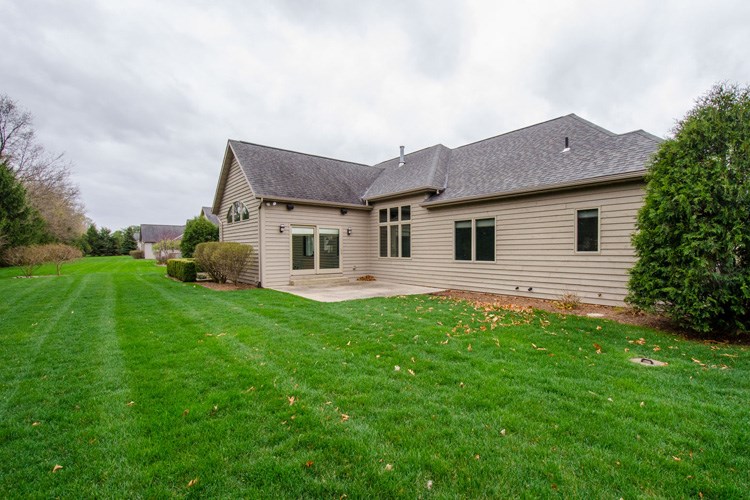 51078 Heatherton Ct, Granger, IN 46530 photo 29