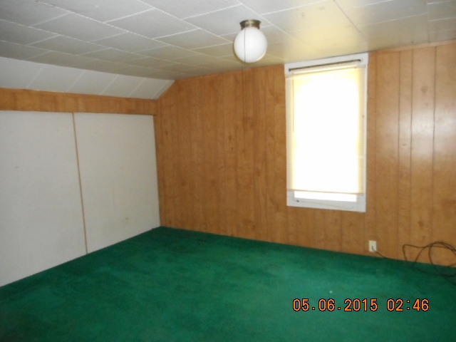 323 N East St, Bremen, IN 46506 photo 7
