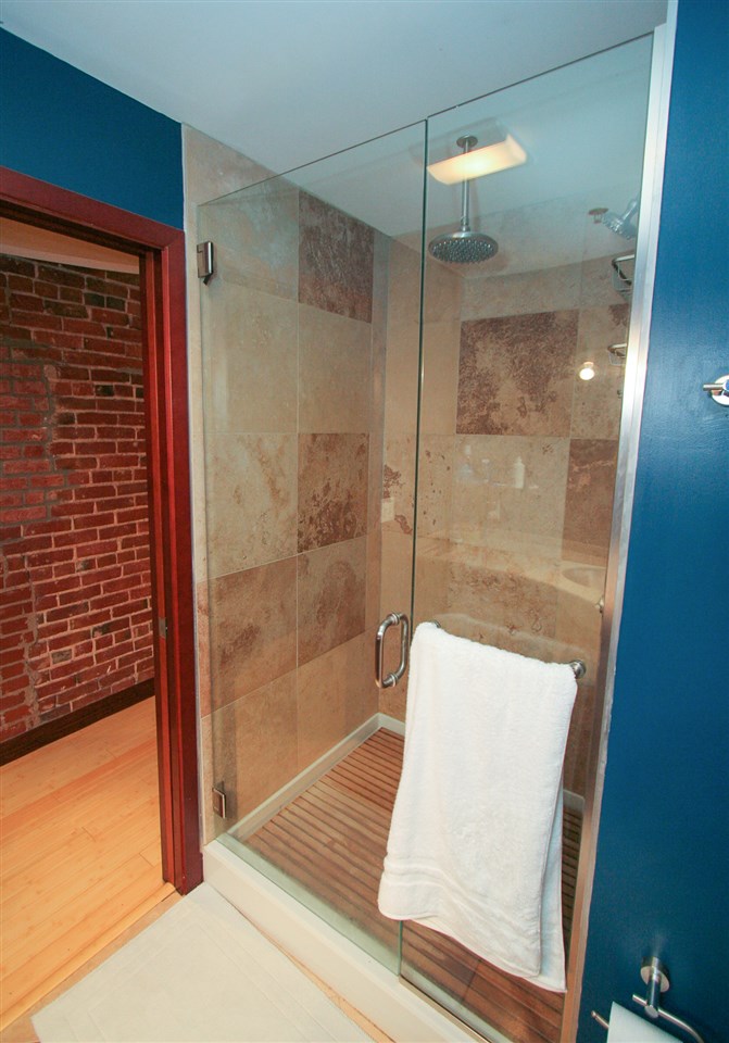 323 Main St #d, Evansville, IN 47708 photo 12