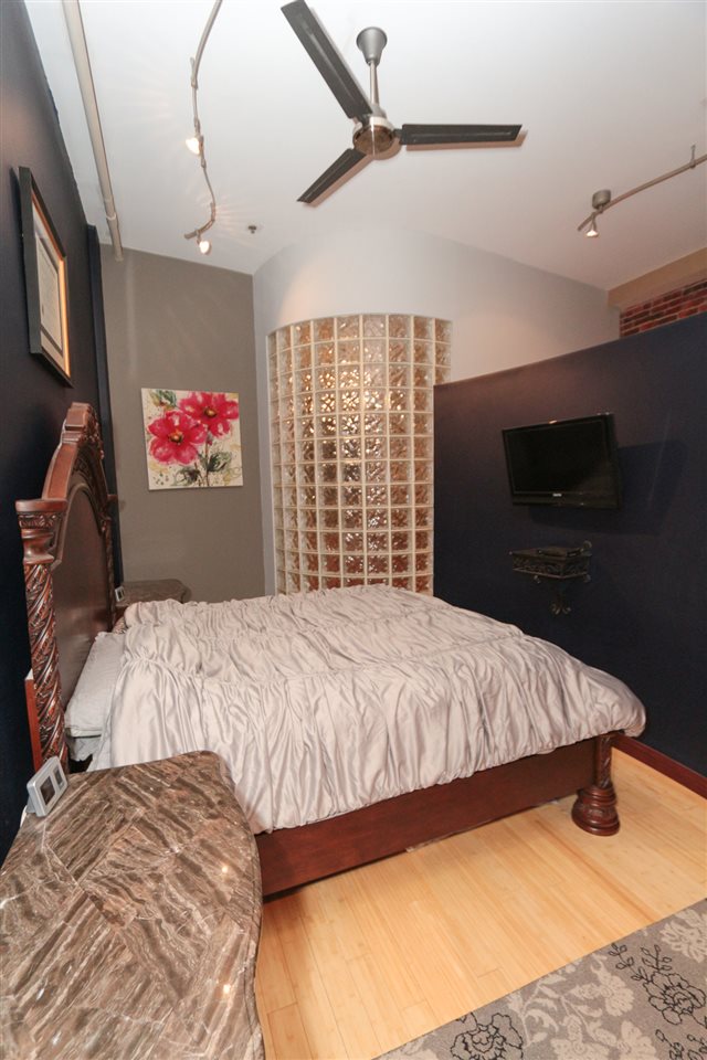 323 Main St #d, Evansville, IN 47708 photo 10