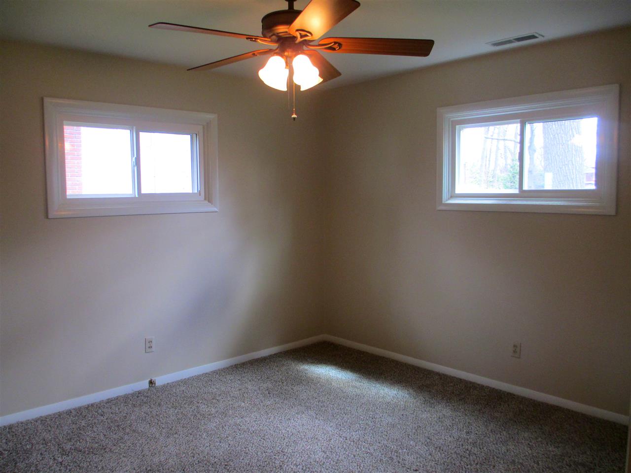 1421 Nevada Ave, Fort Wayne, IN 46805 photo 8