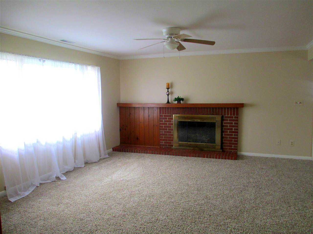 1421 Nevada Ave, Fort Wayne, IN 46805 photo 3