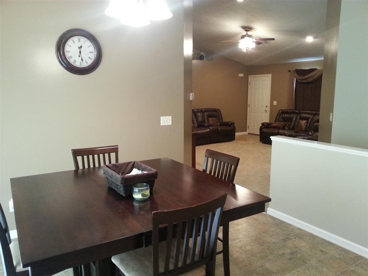 58713 Scarborough Ln, Goshen, IN 46528 photo 5