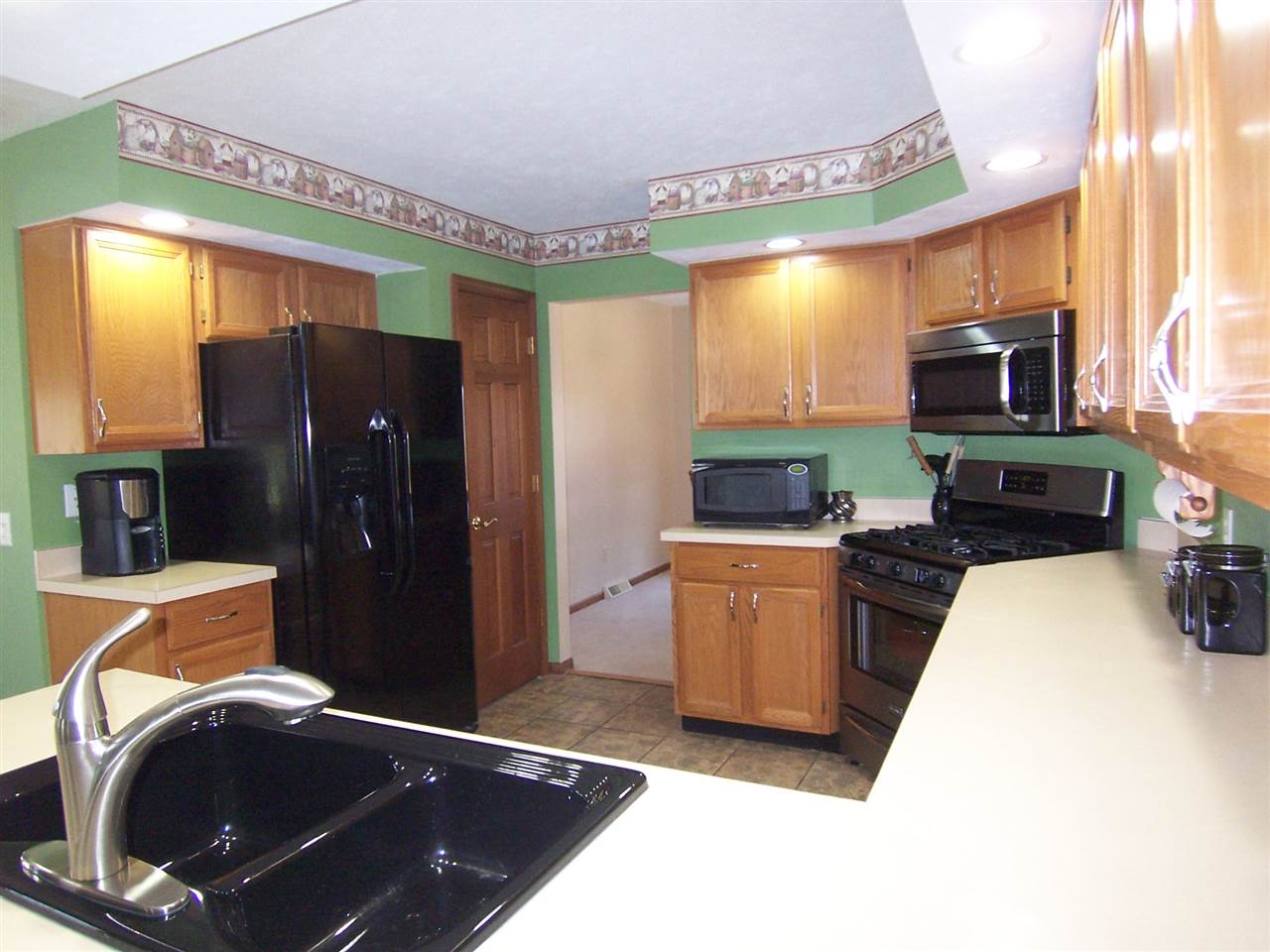 11485 Old Oak Ct, Granger, IN 46530 photo 5