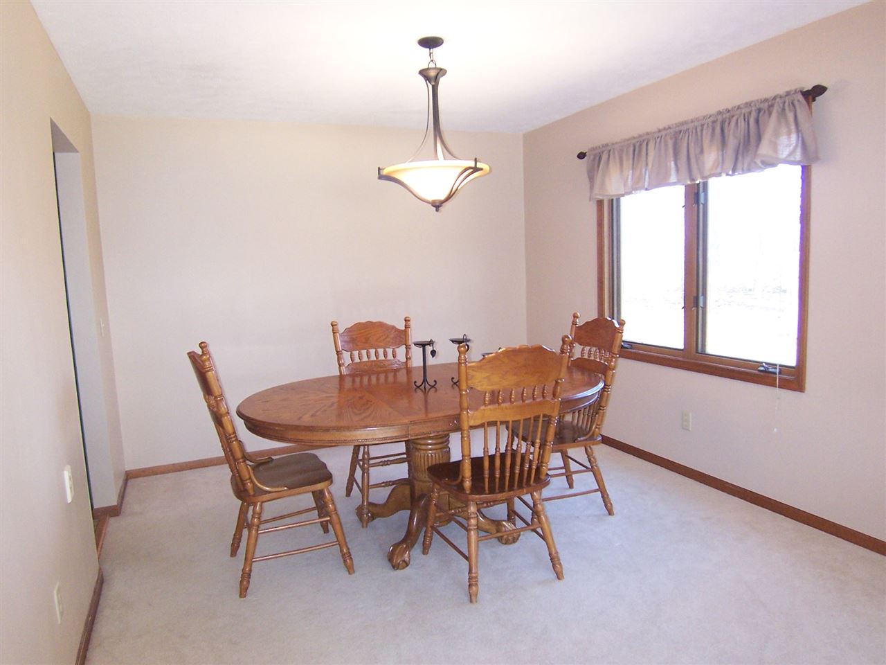11485 Old Oak Ct, Granger, IN 46530 photo 7
