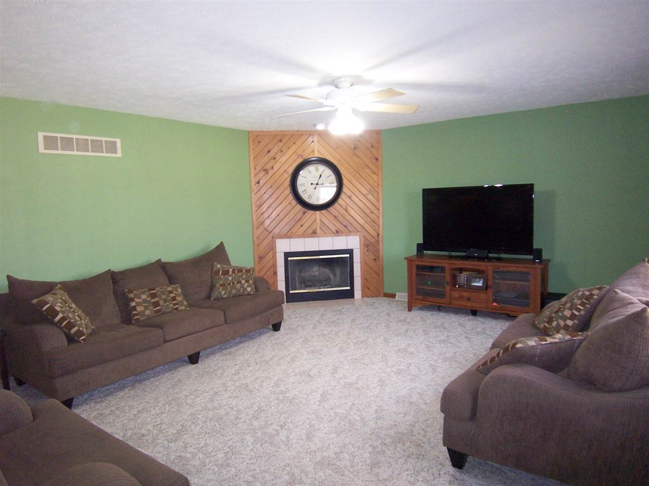 11485 Old Oak Ct, Granger, IN 46530 photo 10