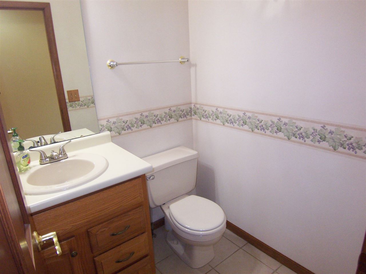 11485 Old Oak Ct, Granger, IN 46530 photo 9