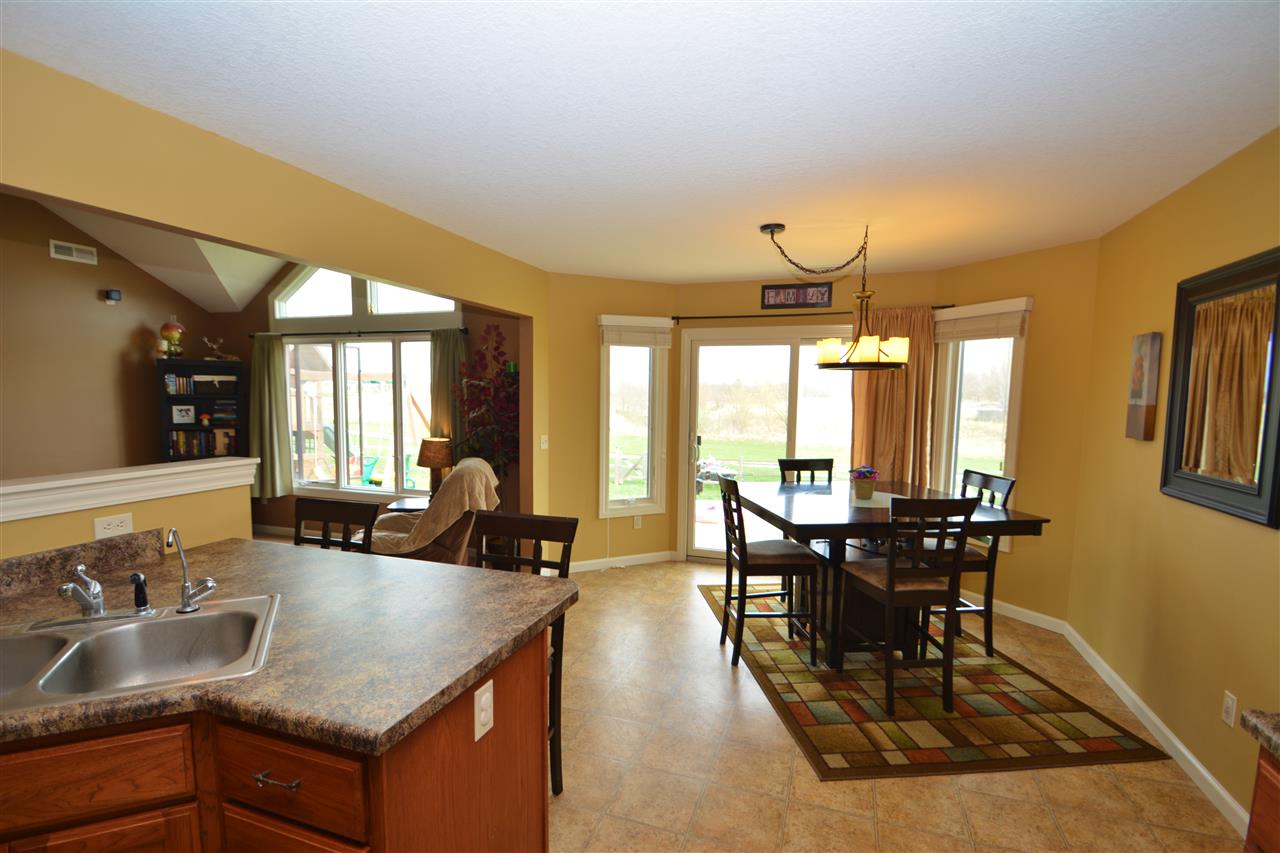 917 Mannes Pine Cv, Fort Wayne, IN 46814 photo 9