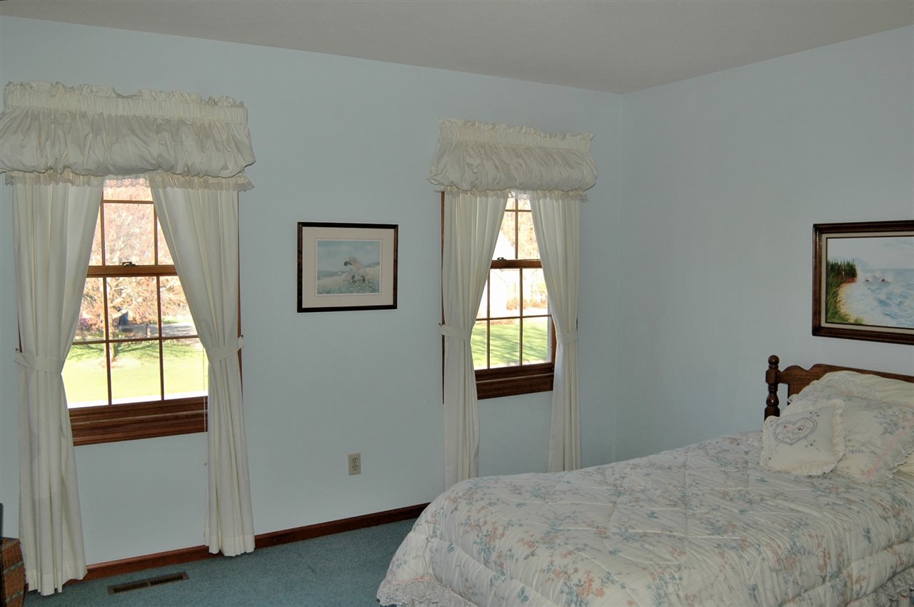 51676 Pebble Brooke Dr, Granger, IN 46530 photo 19