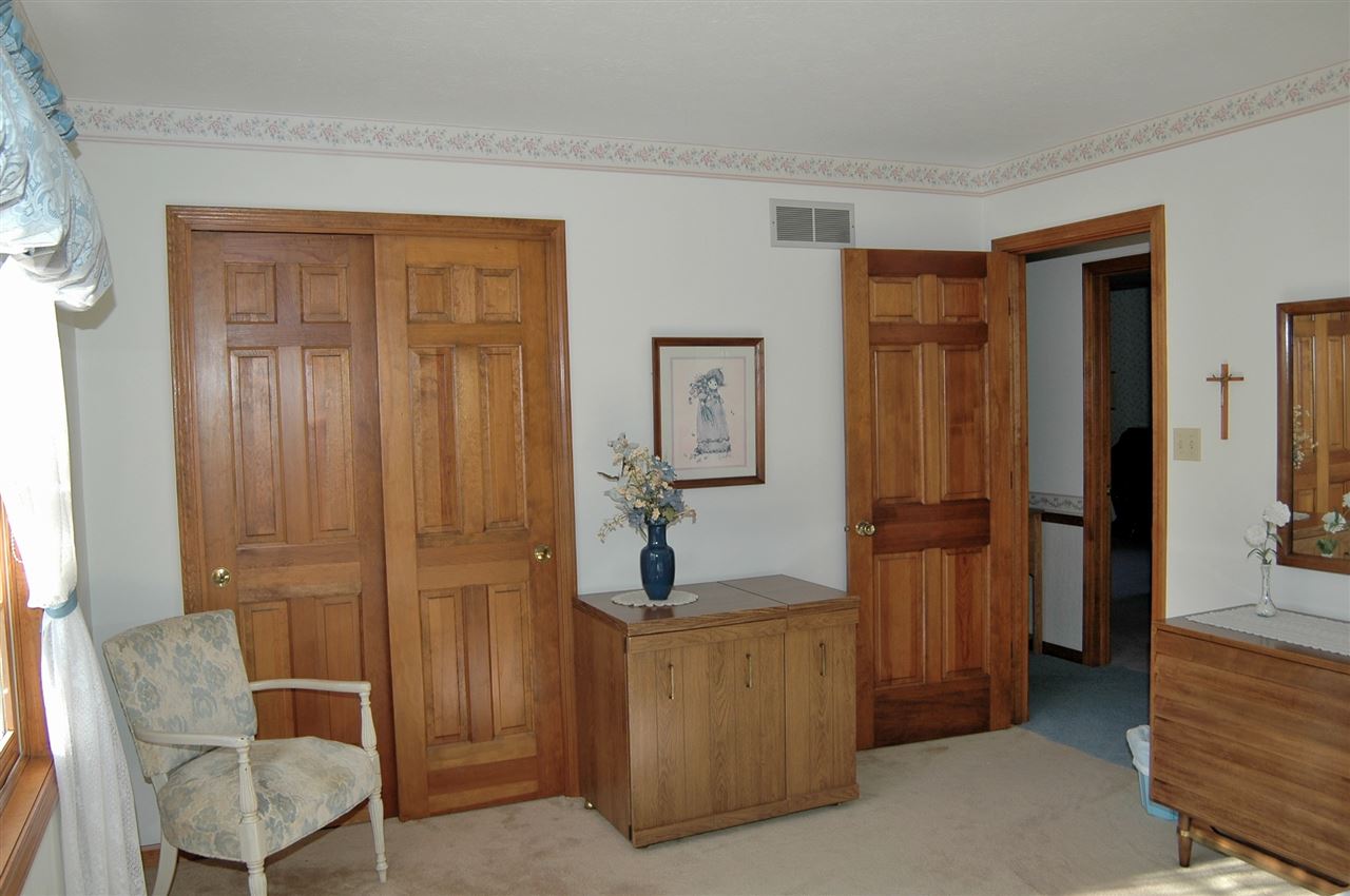 51676 Pebble Brooke Dr, Granger, IN 46530 photo 23