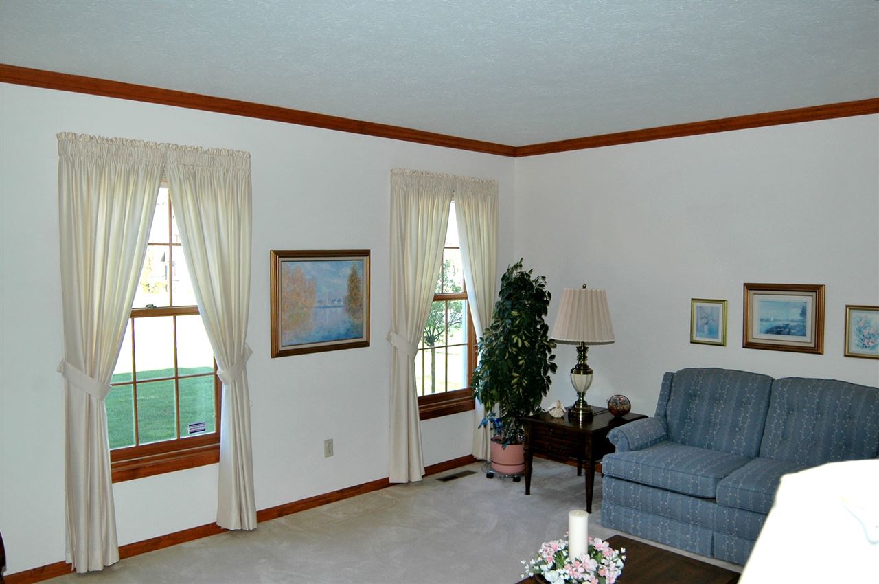 51676 Pebble Brooke Dr, Granger, IN 46530 photo 3