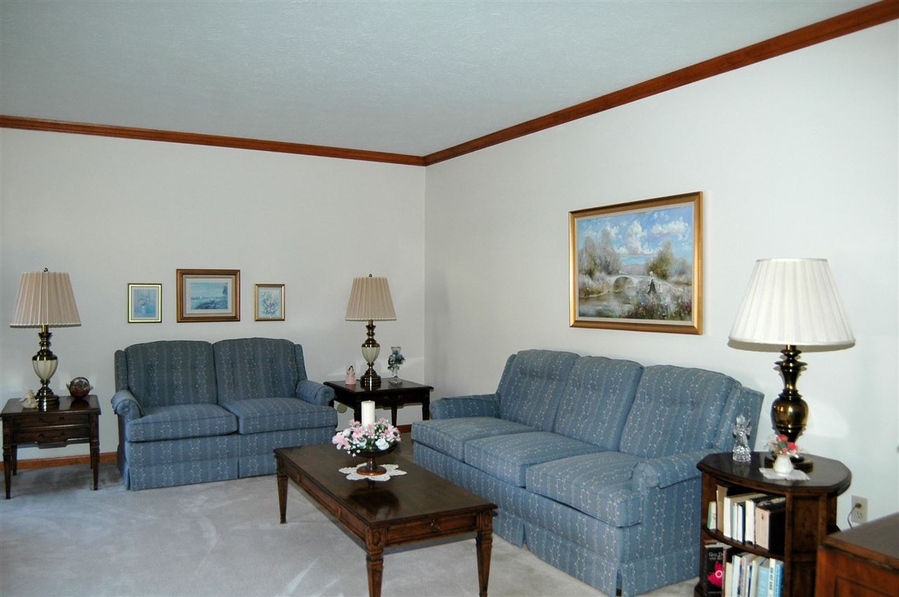 51676 Pebble Brooke Dr, Granger, IN 46530 photo 4