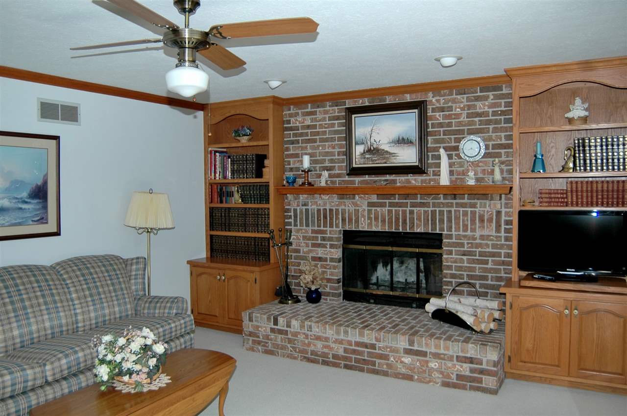 51676 Pebble Brooke Dr, Granger, IN 46530 photo 9