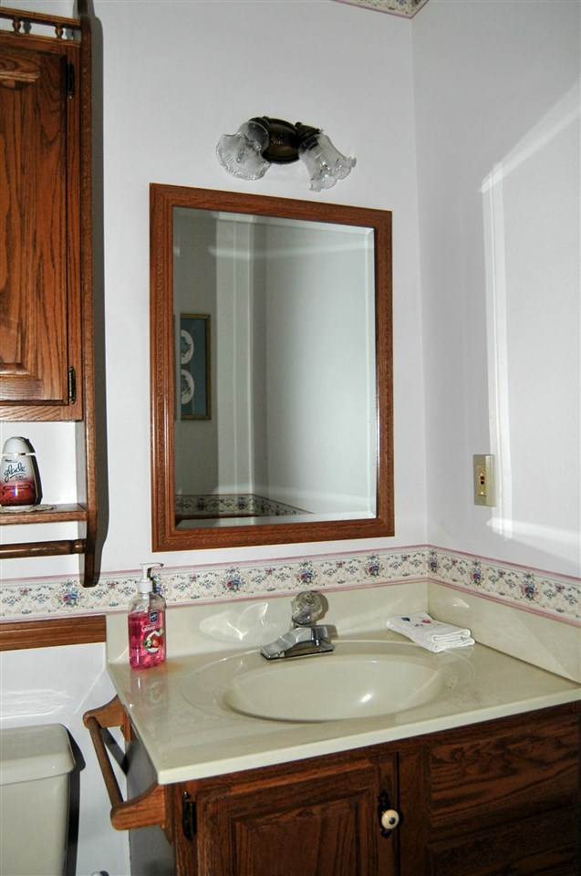 51676 Pebble Brooke Dr, Granger, IN 46530 photo 13
