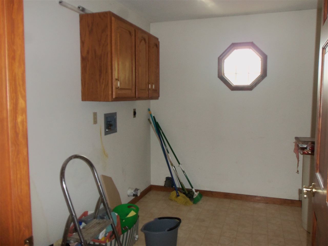 503 NE 21st St, Washington, IN 47501 photo 11