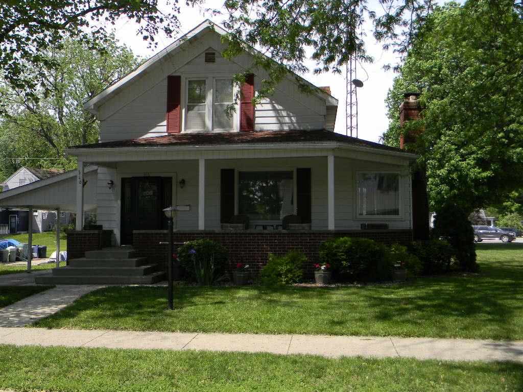 316 W Spring St, Lagrange, IN 46761 photo 4