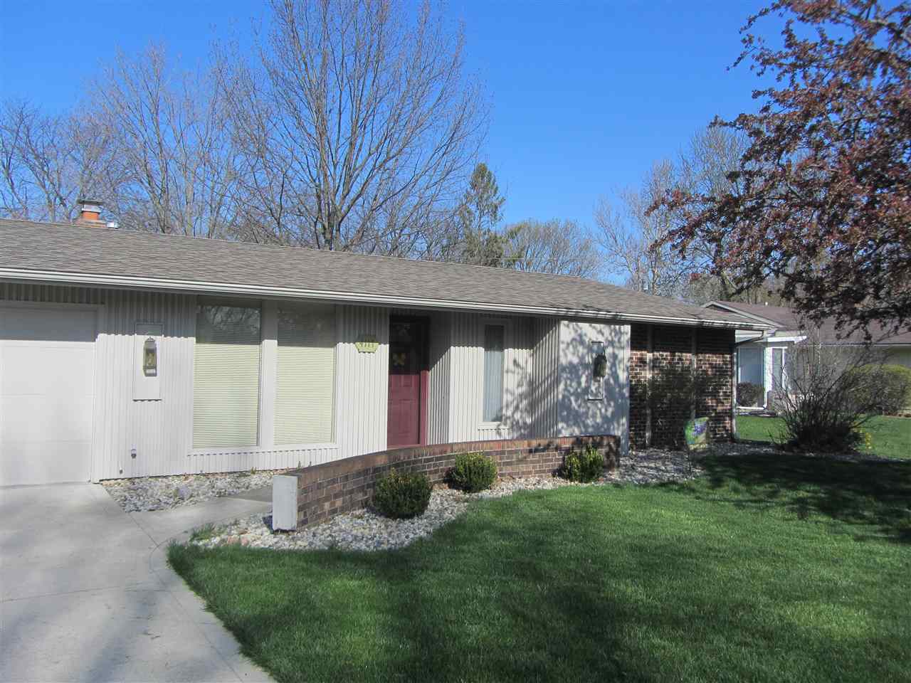 4117 Brockton Ln, Fort Wayne, IN 46815 photo 2