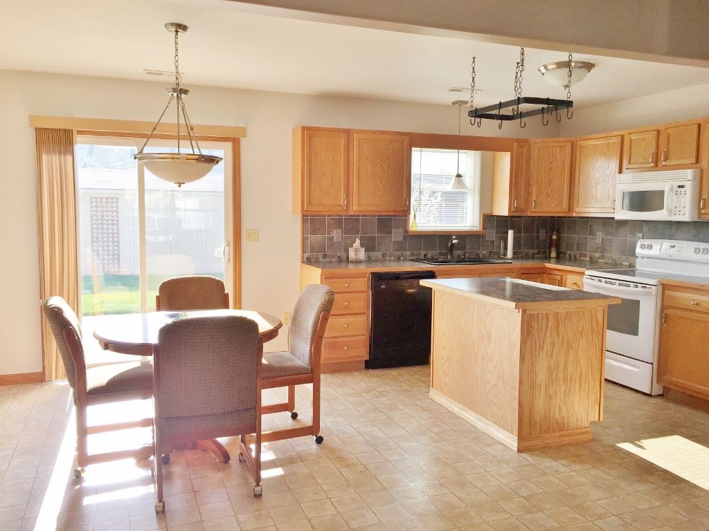 510 Freds Ct, Kendallville, IN 46755 photo 5