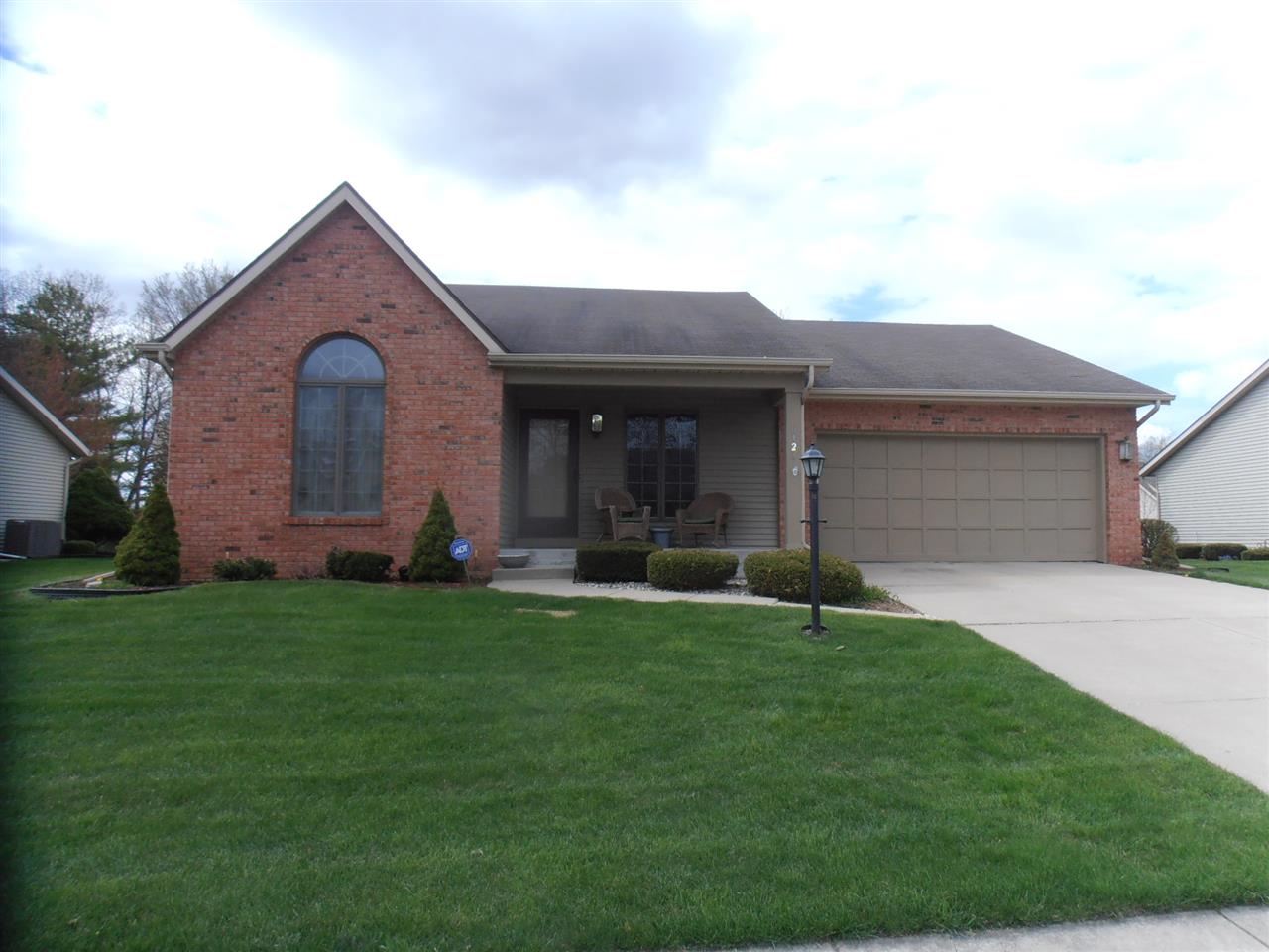 6123 Old English Ct, South Bend, IN 46614 photo 1